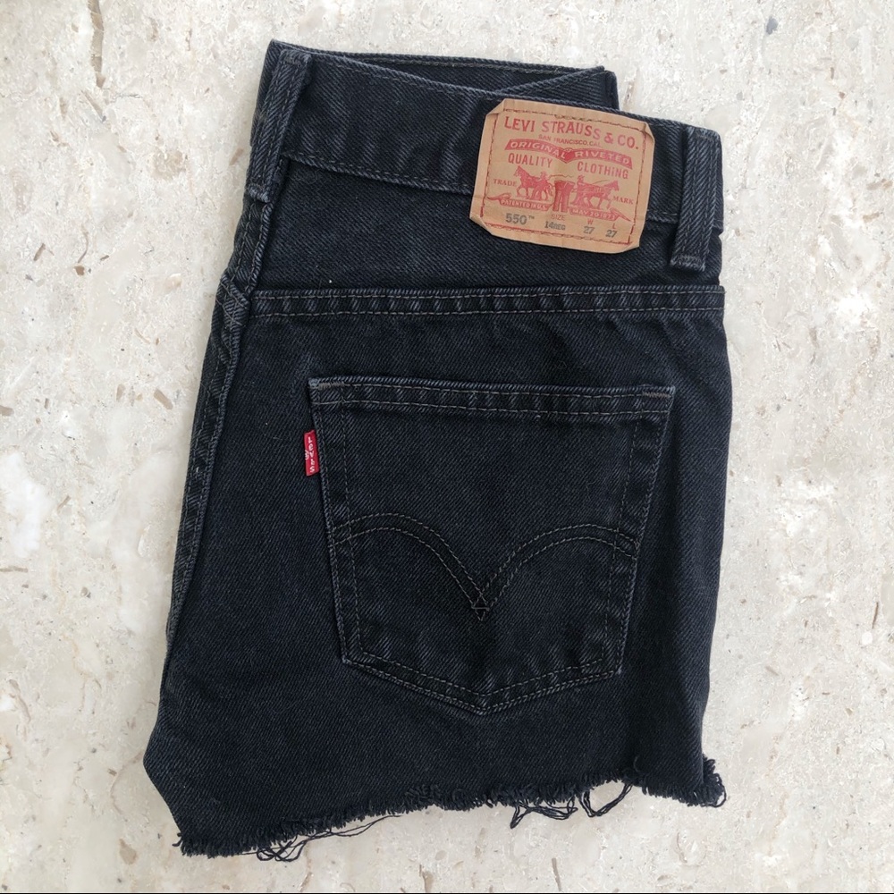 Black Levi’s cutoff shorts